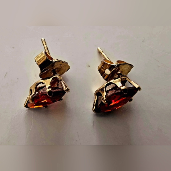 Marquis cut faux ruby red and gold stud  earrings, holiday, formal, minimalist - Picture 4 of 10